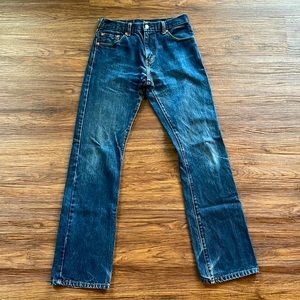 Levi’s 517 blue denim pants.